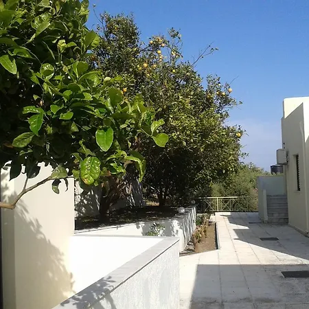 Polyrizos Hotel 3*